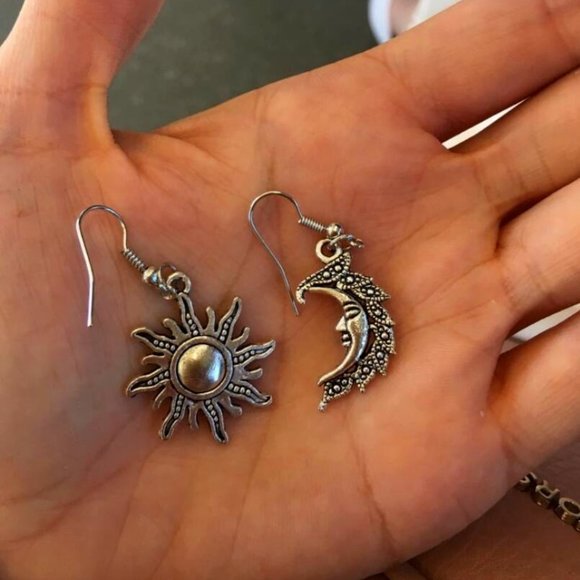 LiveChicStyle Jewelry - *Silver Sun and Half Moon Earrings